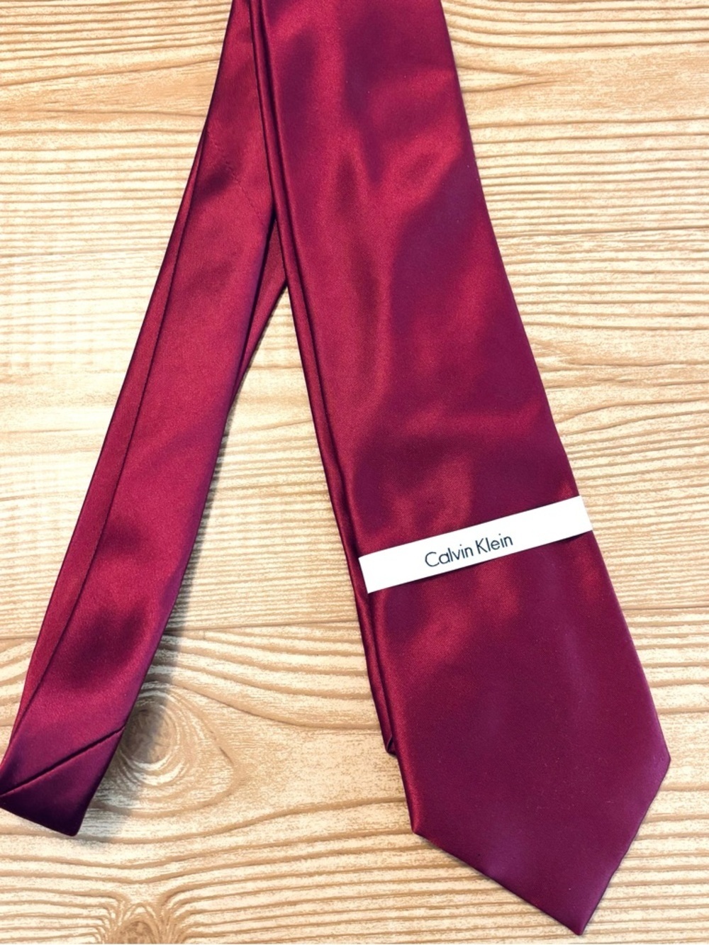 NWT Calvin Klein Red 100% Silk Tie
